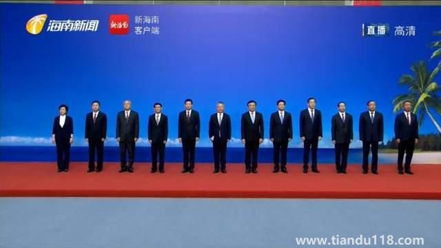 醫(yī)學(xué)博士出身的他當(dāng)選海南省委書(shū)記 醫(yī)生出身 曾在上海、教育部工作