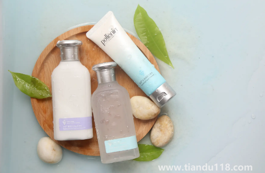 夏天護膚品放車?yán)镆惶爝€能用嗎3