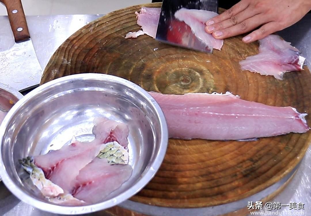 家常酸菜魚的做法(家常酸菜魚怎么做)(圖2) 家常酸菜魚的做法(家常酸菜魚怎么做)(圖2)