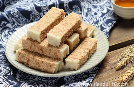 芡實(shí)糕的功效與作用及食用方法2