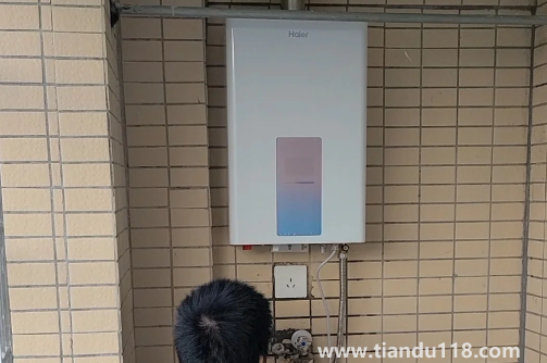 網(wǎng)上購買熱水器安裝收費(fèi)嗎(熱水器安裝師傅會亂收費(fèi)嗎)(圖1) 網(wǎng)上購買熱水器安裝收費(fèi)嗎1