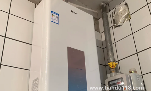 熱水器安裝時一定要水平嗎（燃氣熱水器需要預(yù)埋管道嗎）