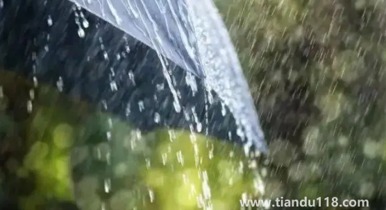 2022深圳10月份雨水多嗎1