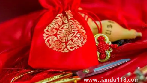 過(guò)禮男方家人需要到女方家嗎（過(guò)禮金的數(shù)額一般都是多少）