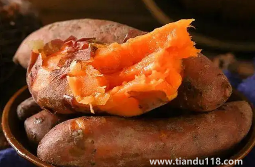 空氣炸鍋烤紅薯怎么烤出油2