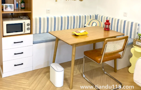 新家具是不是都會甲醛超標(biāo)(新家具甲醛多久才能釋放干凈)(圖2) 新家具是不是都會甲醛超標(biāo)2