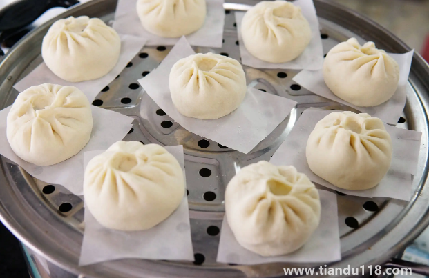 蒸包子時間長了會怎樣(包子一般蒸多久能熟)(圖3) 蒸包子時間長了會怎樣3
