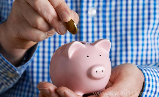 女人敢拿男人的錢說(shuō)明什么（男人會(huì)隨便給女人錢嗎）