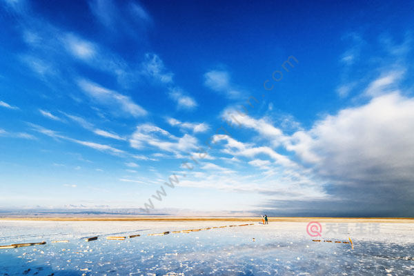 茶卡鹽湖小火車坐多長時間