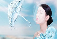 涂完防曬霜后多久上妝 涂完防曬要等幾分鐘在上妝	