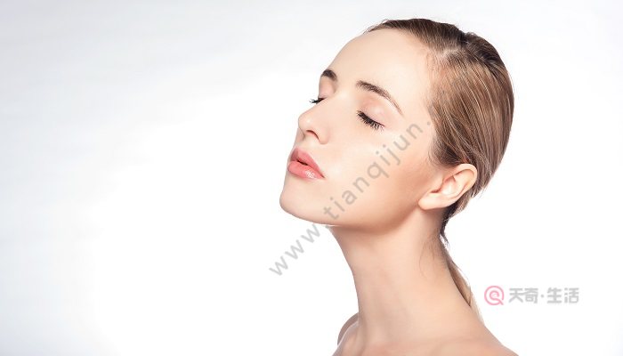 溫碧泉面膜用完要洗嗎