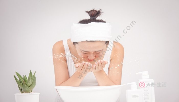 雪花秀的睡眠面膜怎么用 雪花秀的睡眠面膜效果怎么樣(圖2) 雪花秀的睡眠面膜怎么用