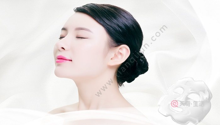 去角質(zhì)和敷面膜先做什么 敷完補水面膜后要做什么(圖3) 去角質(zhì)和敷面膜先做什么